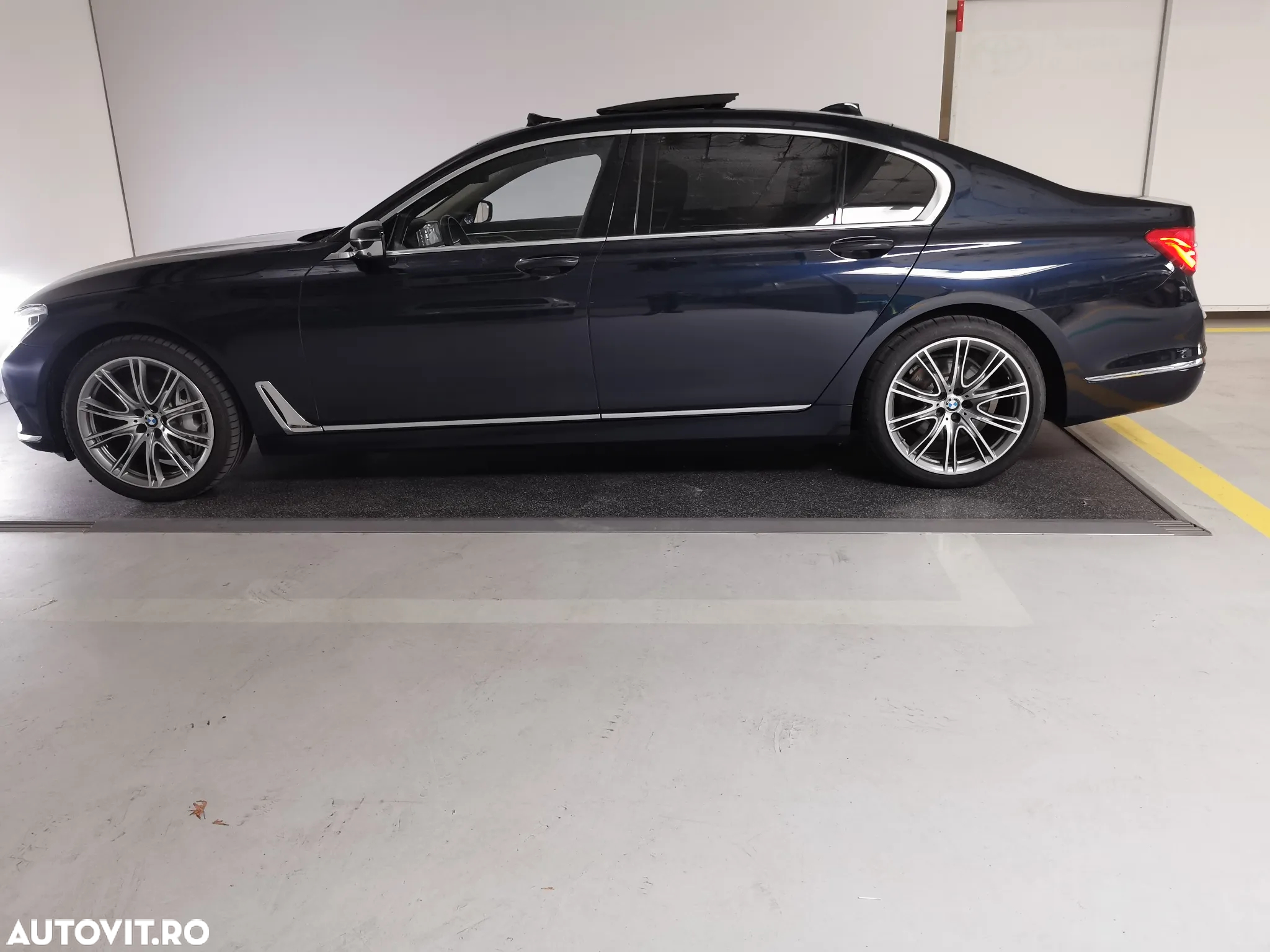 BMW Seria 7 - 7