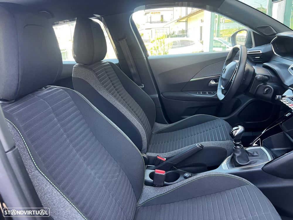 Peugeot 2008 1.2 PureTech Active Pack - 17