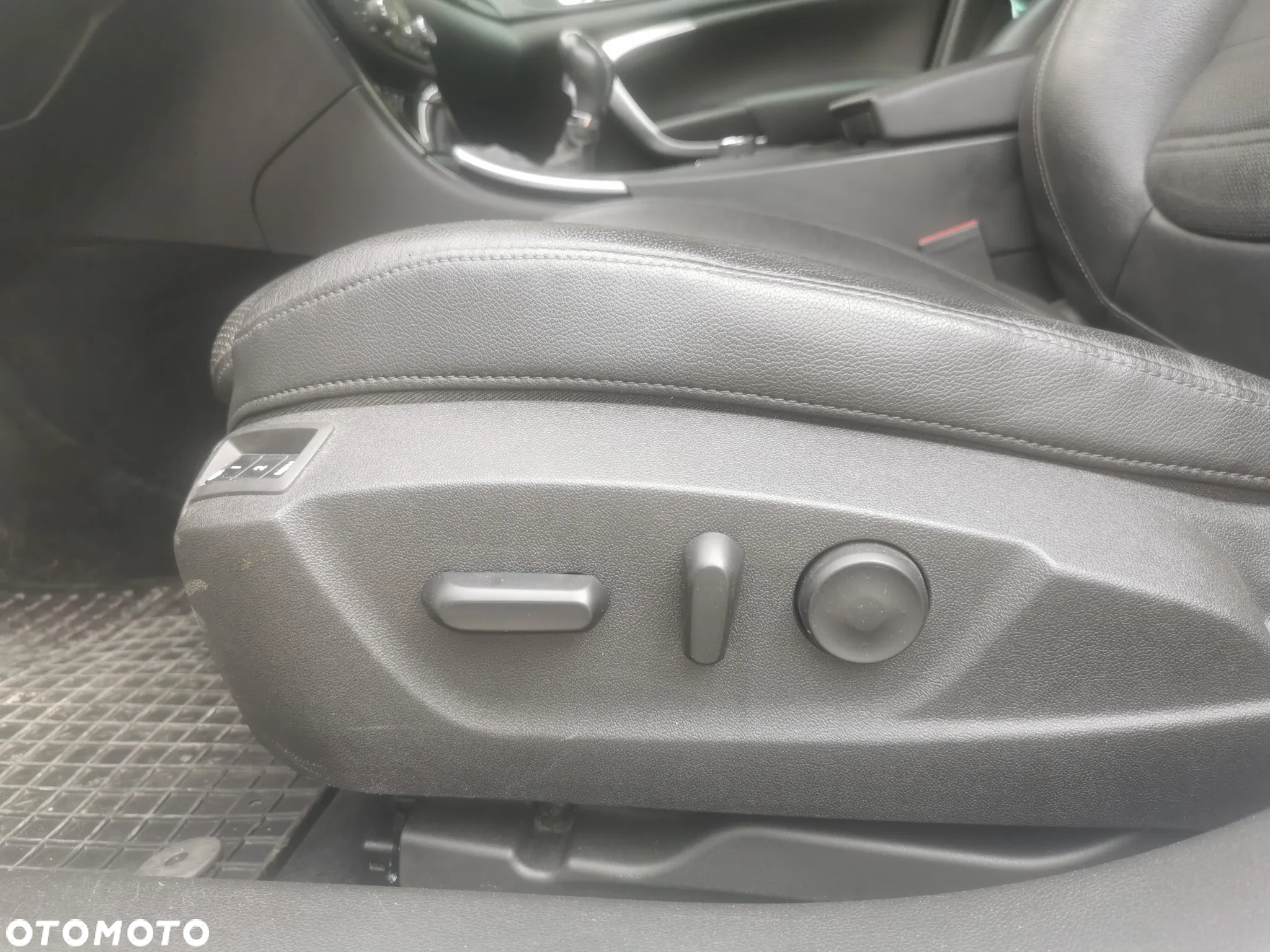 Opel Insignia 2.0 T Sport 4x4 - 26