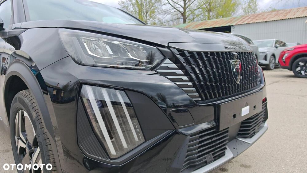 Peugeot 2008 - 12