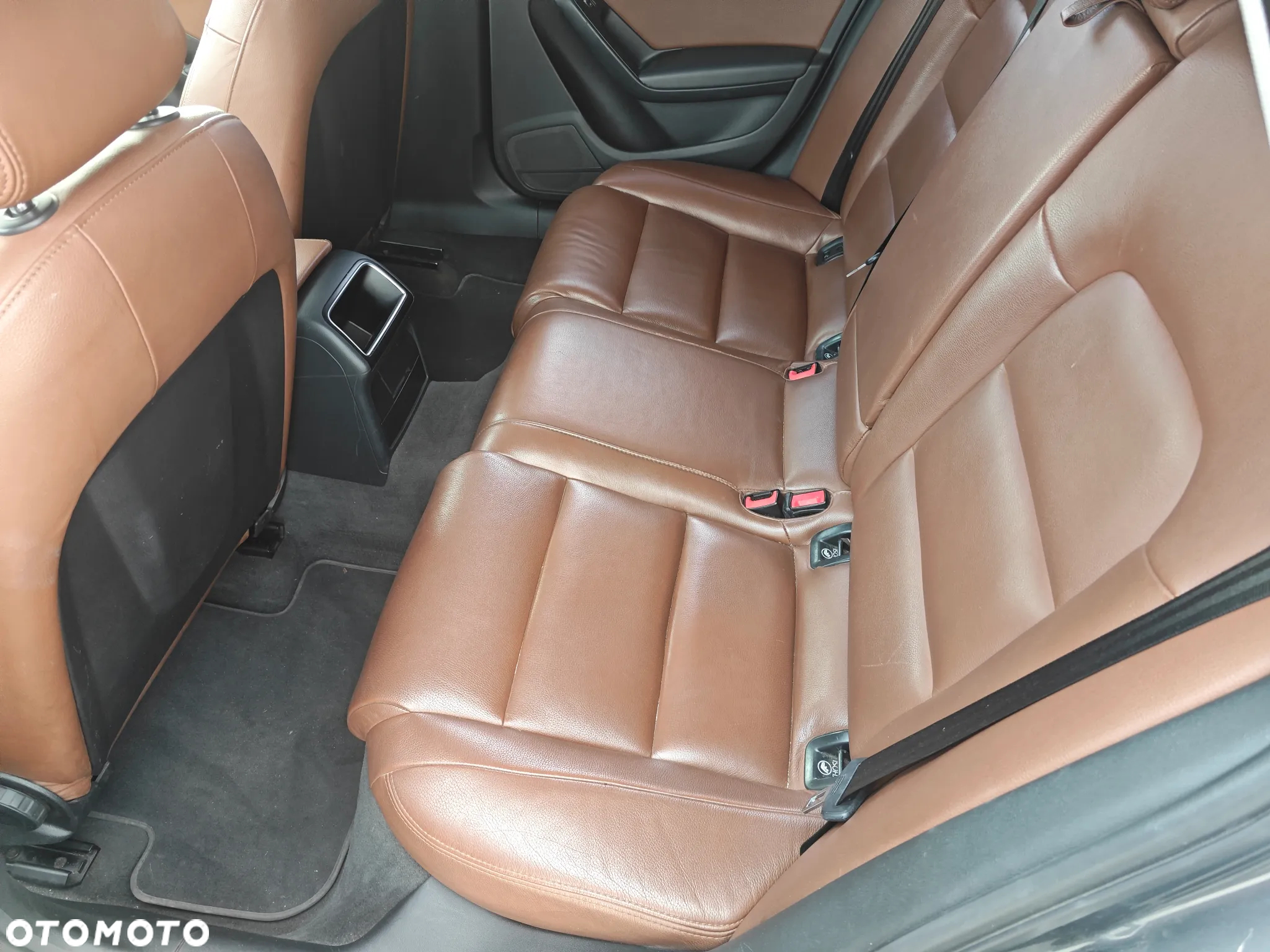Audi A4 2.0 TDI S tronic - 18