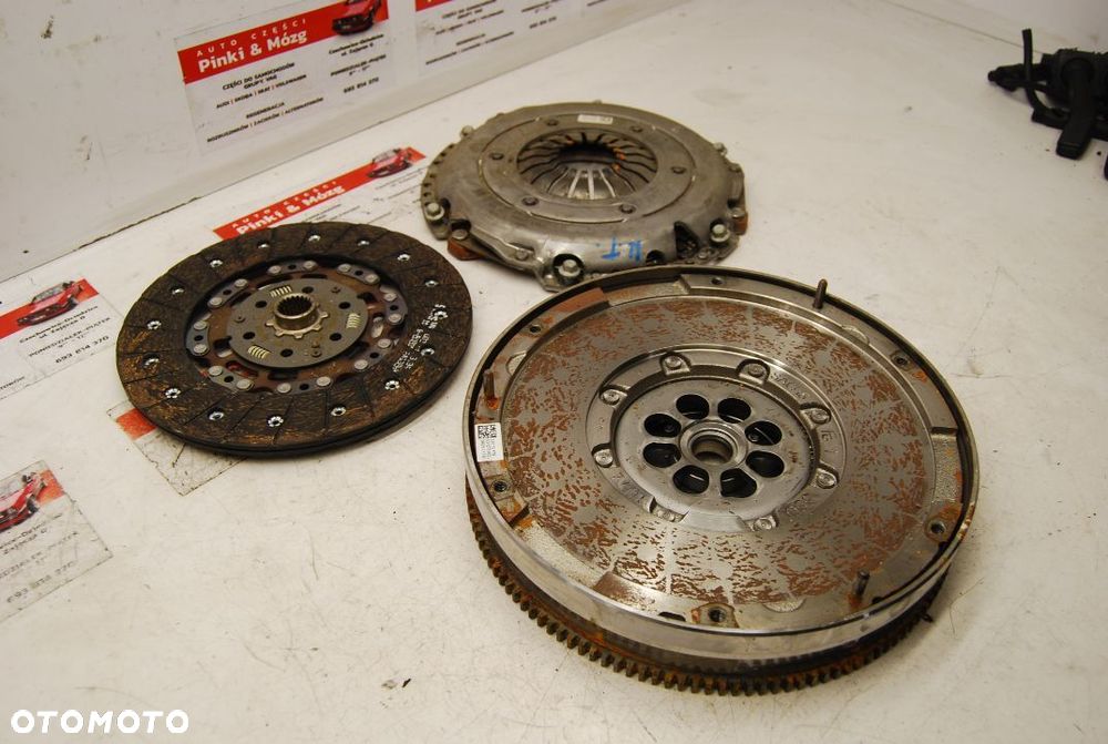 KOŁO DWUMASOWE SPRZĘGŁO NOWE SACHS 1.4T OPEL ASTRA K 55574767 55574768/ 55574767/ 55574769/ 55570175 - 2