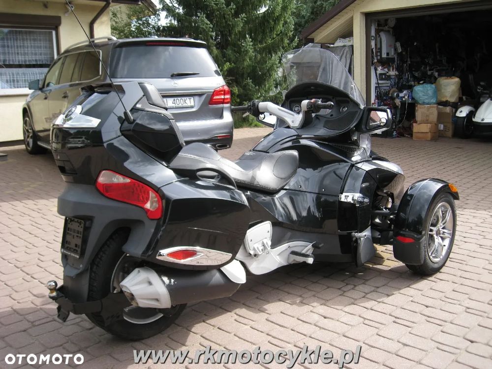 Can-Am Spyder - 4