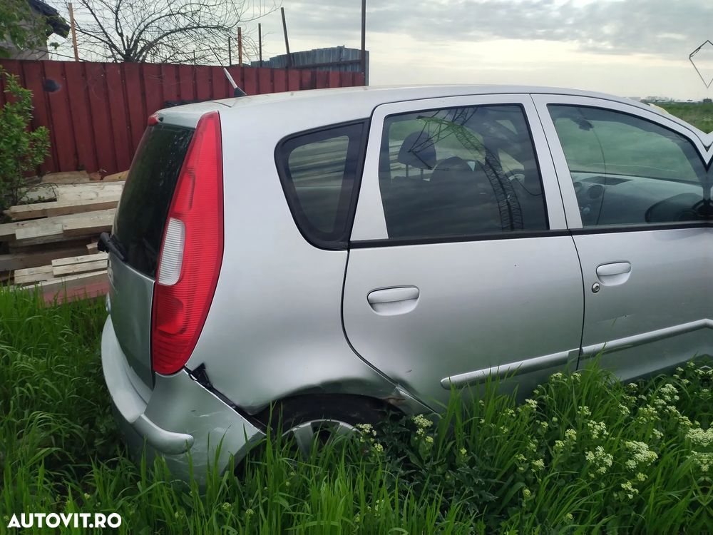 Mitsubishi Colt 1.3 Invite + - 11
