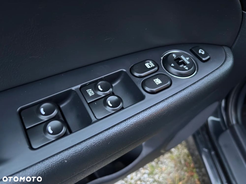 Hyundai i30 1.6 CRDI Edition Plus - 27