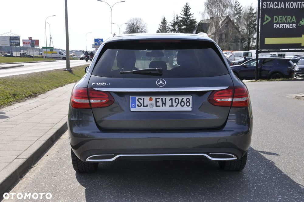 Mercedes-Benz Klasa C 180 (BlueTEC) d 7G-TRONIC Exclusive - 4