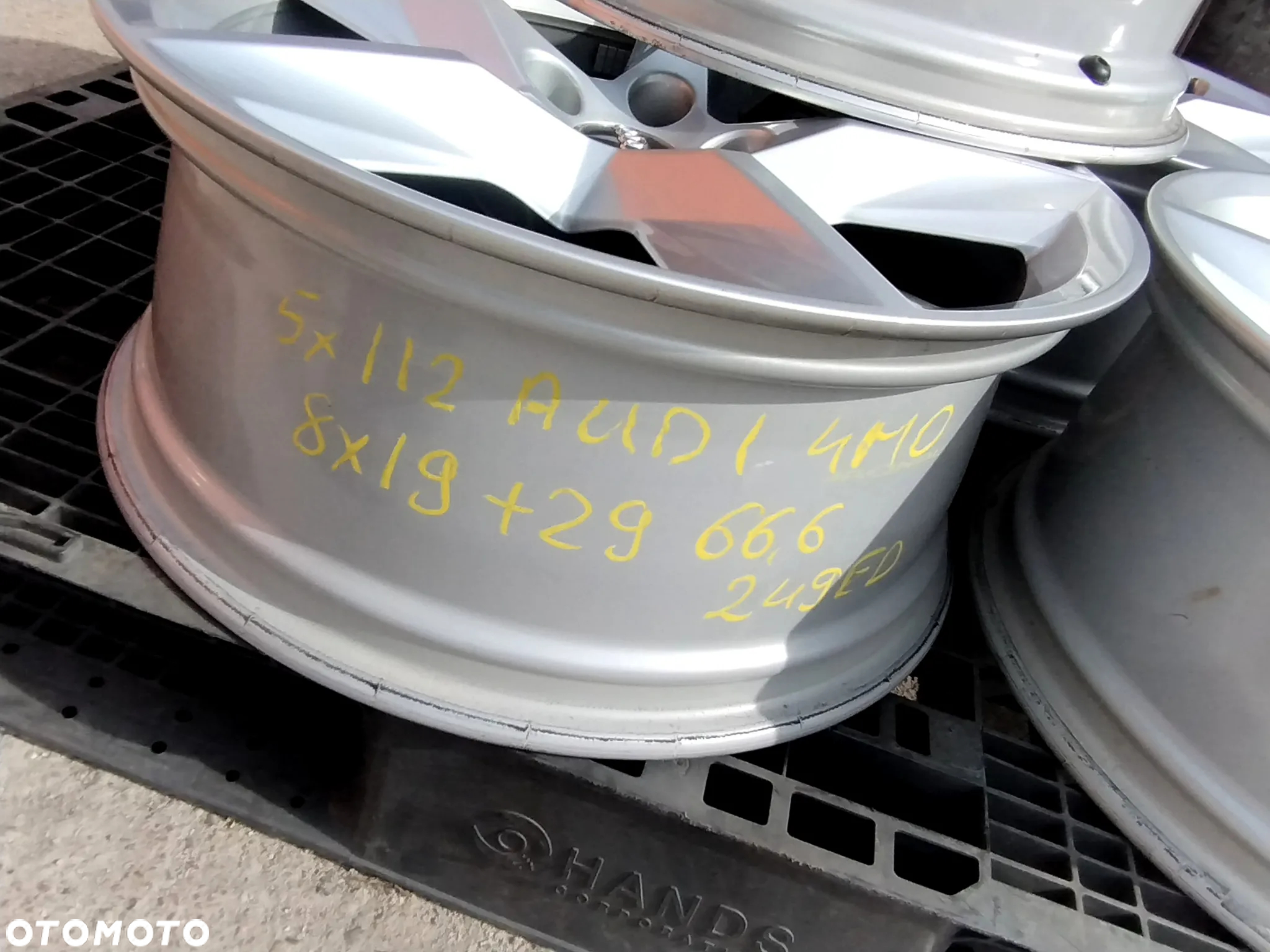 5x112 Felgi Aluminiowe Alufelgi 19 AUDI 4M0 A7 A5 A6 C6 C7 C8 A8 D2 D3 D4 D5 Q5 Q7 Q3 A4 B7 B8 B9 Legnica ALU-RAD SKODA VW SEAT - 16