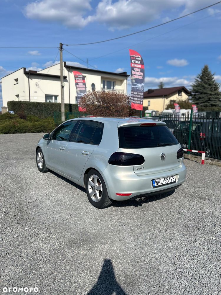 Volkswagen Golf 2.0 TDI Comfortline - 8