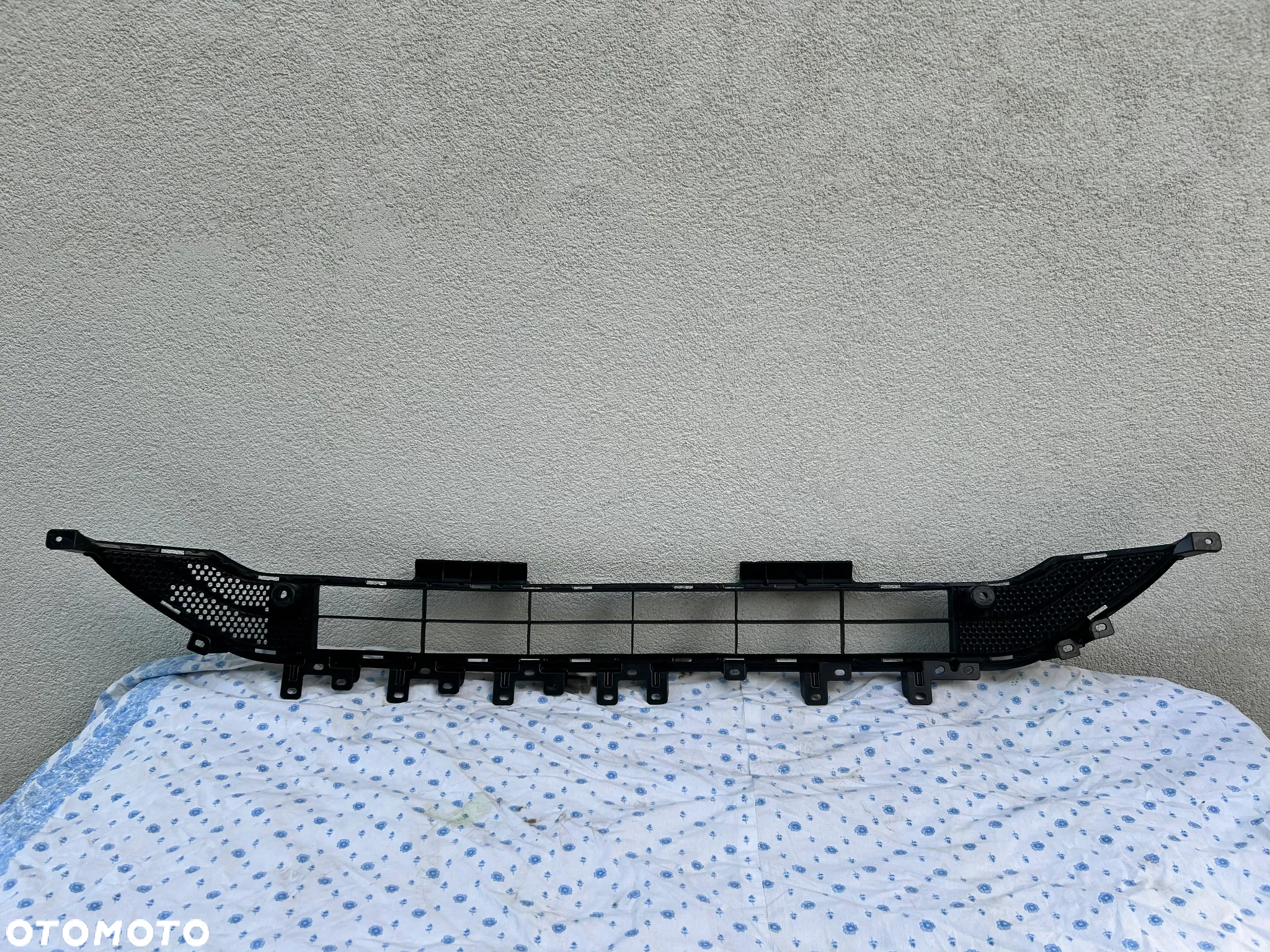 MITSUBISHI ECLIPSE CROSS LIFT GRILL ATRAPA KRATKA ZDERZAKA PRZÓD 6402A587 - 2