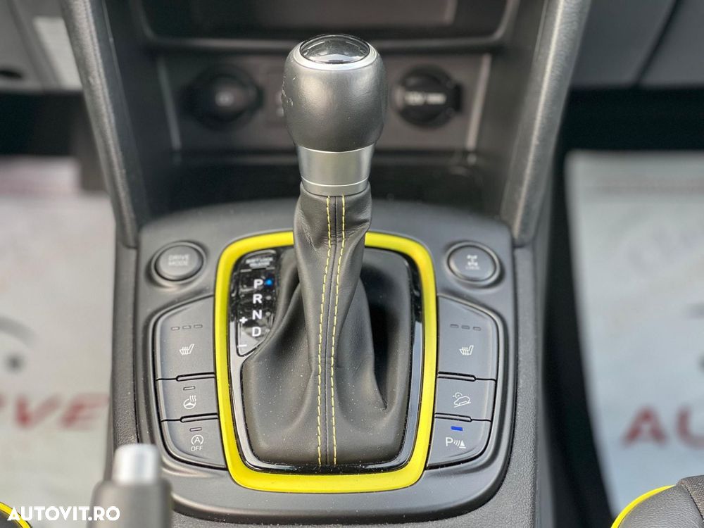 Hyundai KONA 1.6 T-GDI 4WD Aut. Luxury - 18