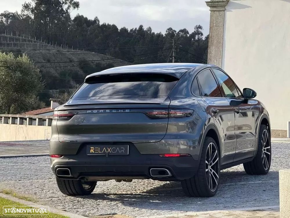 Porsche Cayenne Coupé E-Hybrid - 5