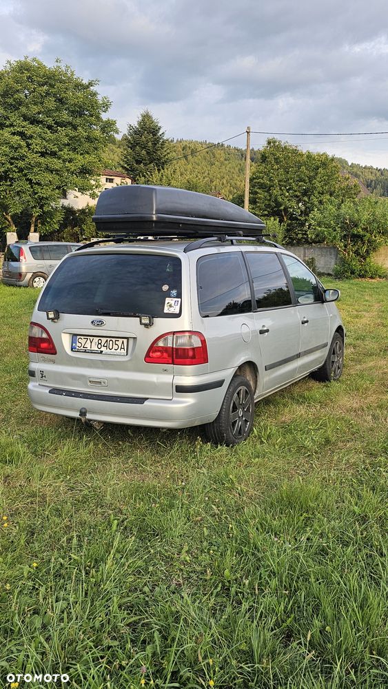 Ford Galaxy - 5