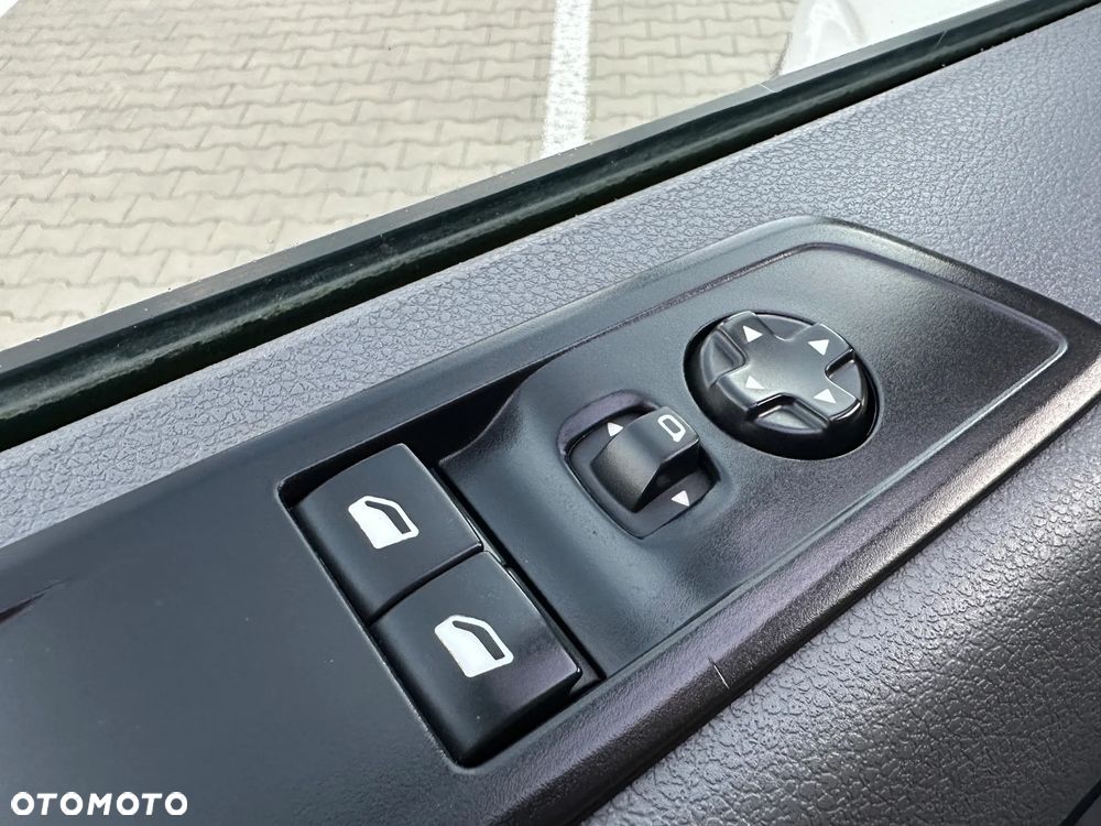 Peugeot Expert ver-l2-2-0-bluehdi-150 - 20