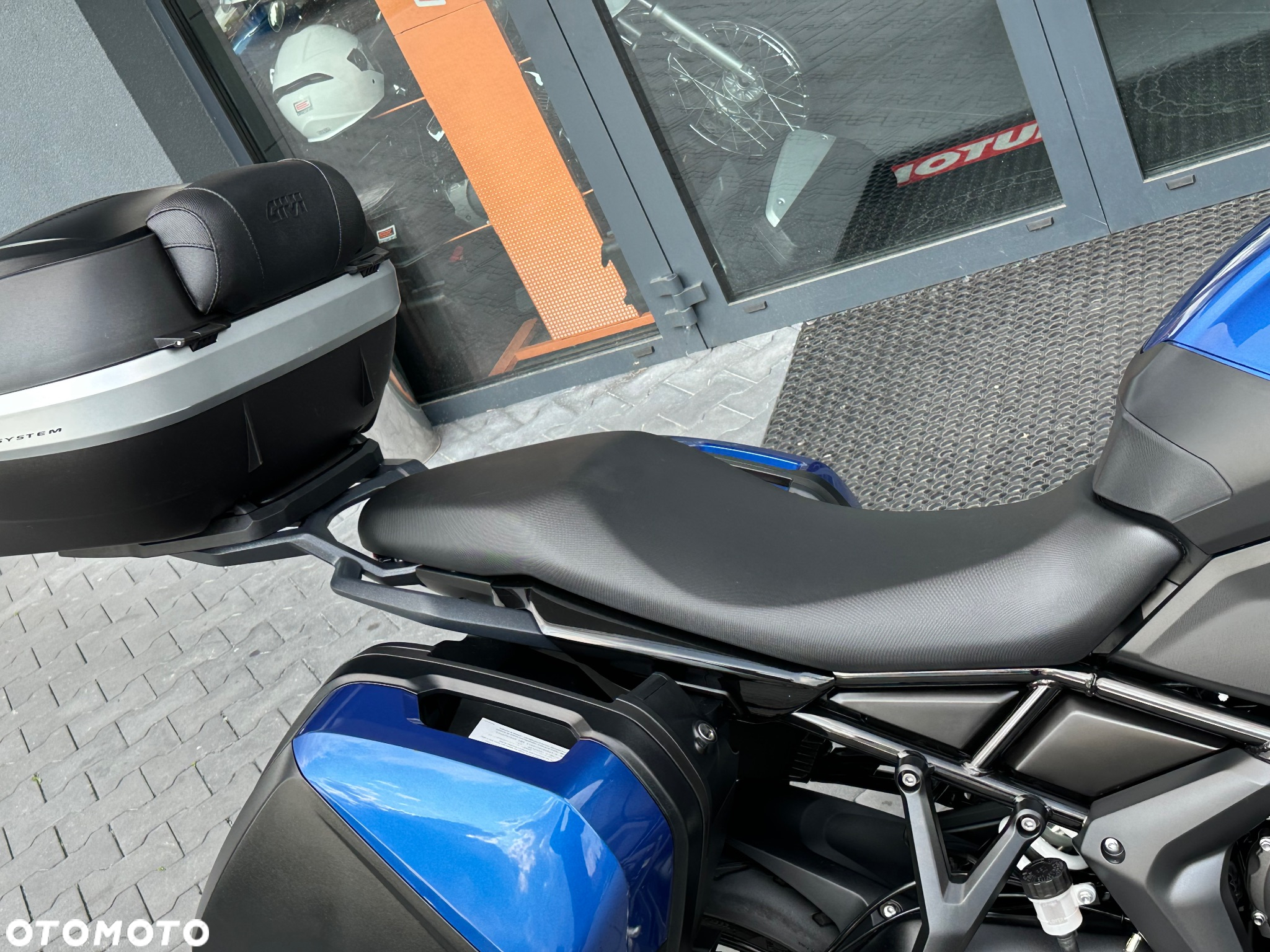 Triumph Tiger - 13