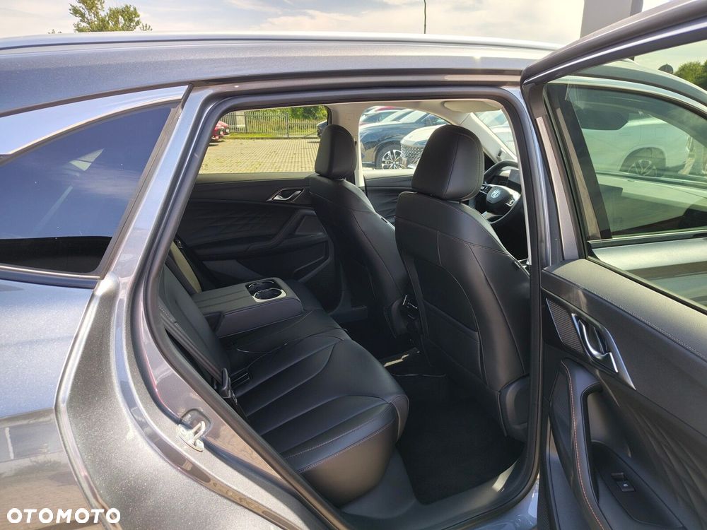MG HS PHEV 1.5T Exclusive - 14