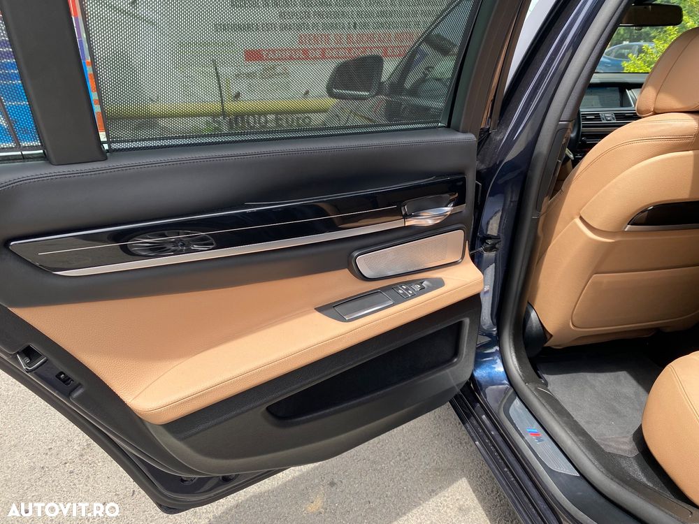 BMW Seria 7 730d - 10