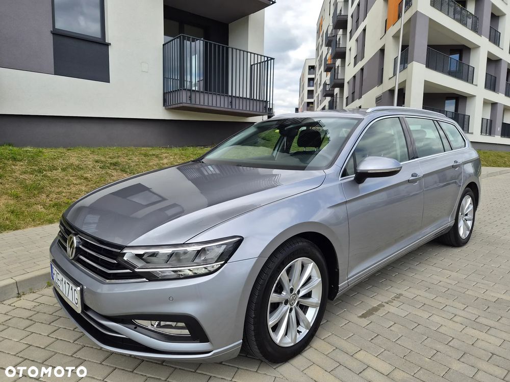 Volkswagen Passat 2.0 TDI SCR DSG Highline - 9