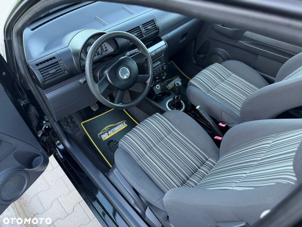 Volkswagen Fox - 5