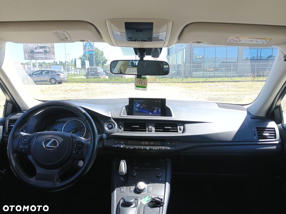 Lexus CT - 2