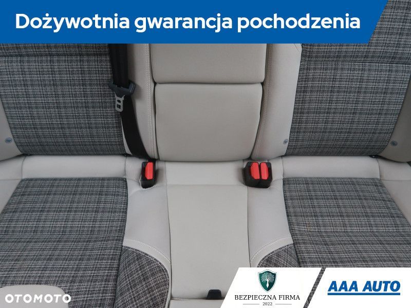 Volvo V40 - 12