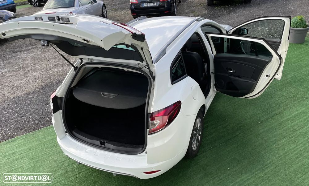 Renault Mégane Sport Tourer 1.5 dCi GT Line - 13