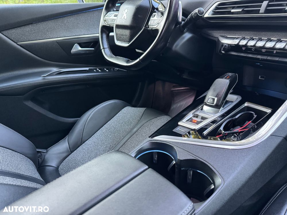 Peugeot 3008 1.5 BlueHDI S&S EAT8 Allure - 30