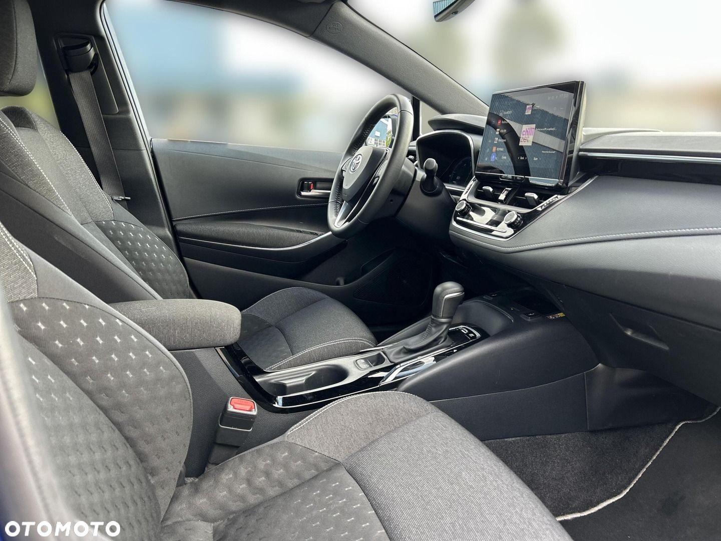 Toyota Corolla - 12