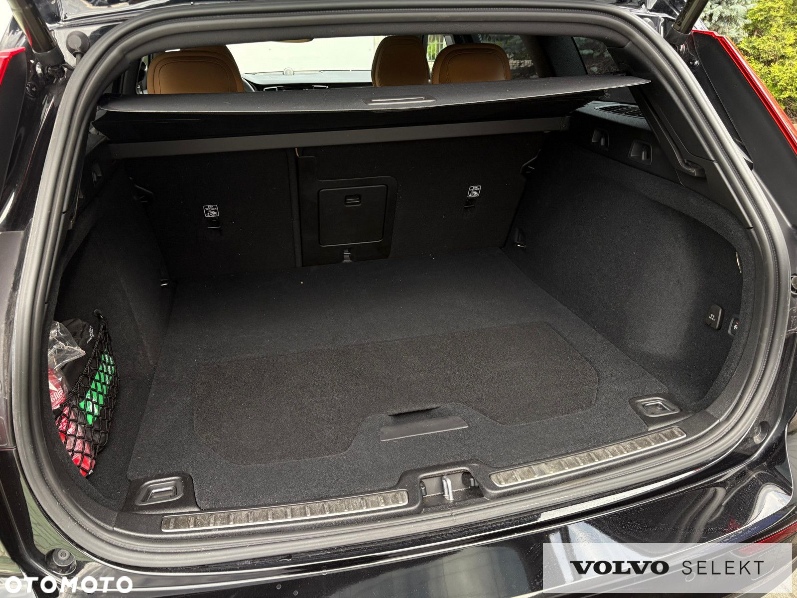 Volvo V60 Cross Country - 10