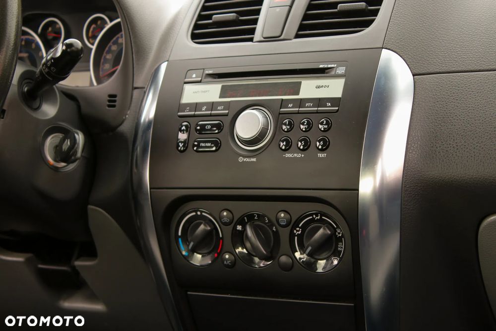 Suzuki SX4 1.6 VVT 4x4 Limited - 35