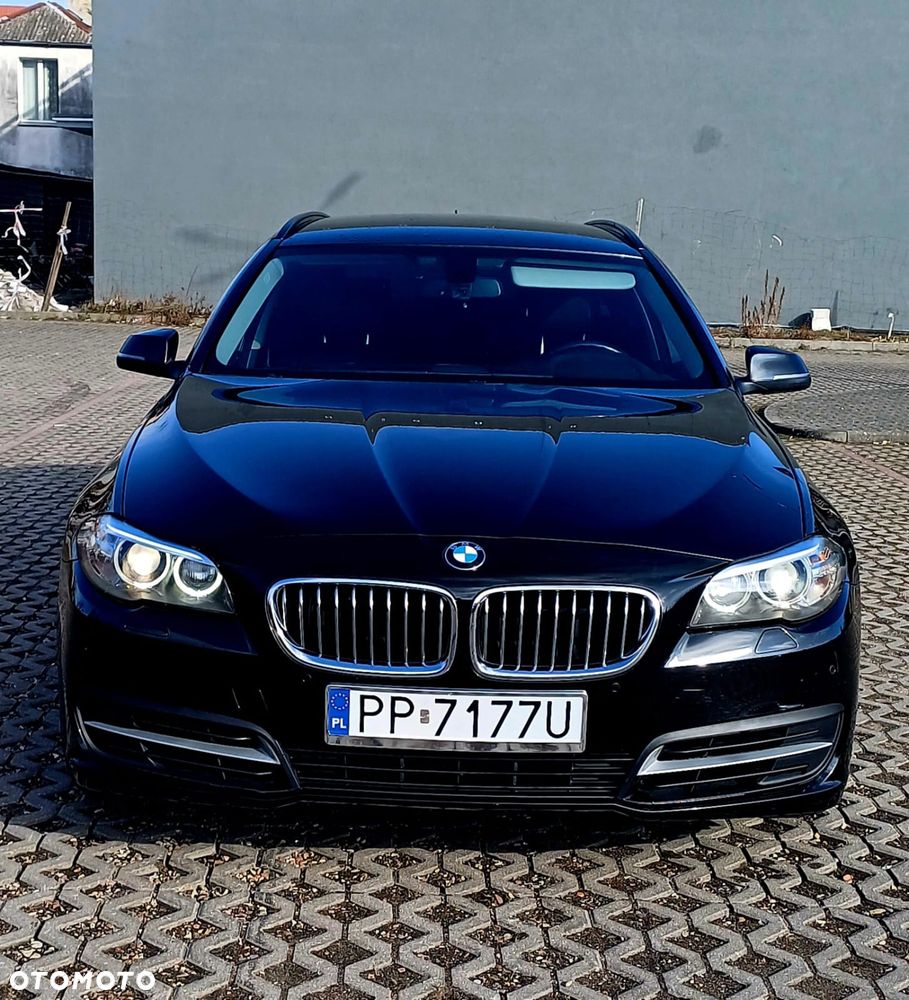 BMW Seria 5 520d Luxury Line - 3