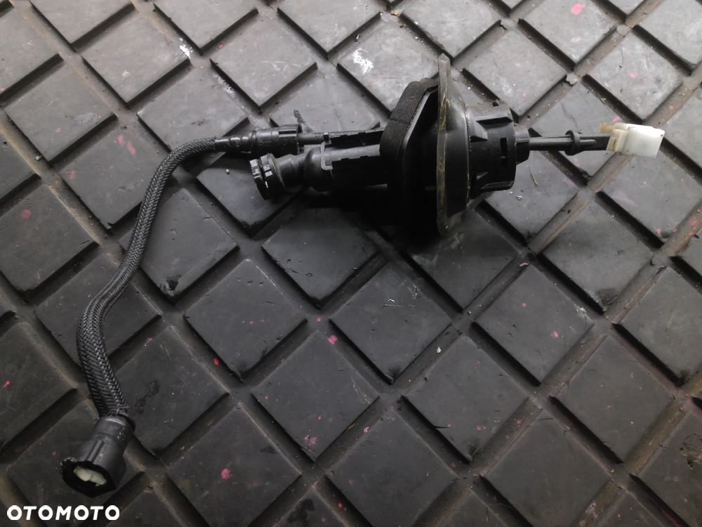 POMPKA SPRZĘGŁA FORD FOCUS MK2 3M51-7A543-AE MAZDA 3 BK - 1