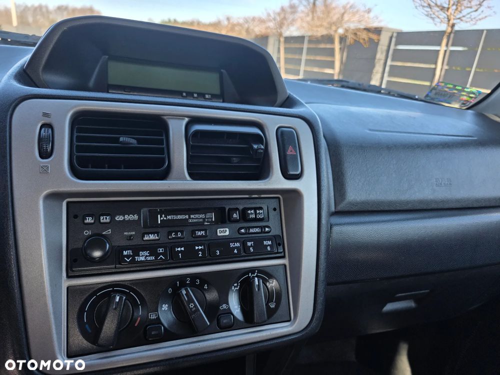 Mitsubishi Pajero Pinin 1.8 - 28