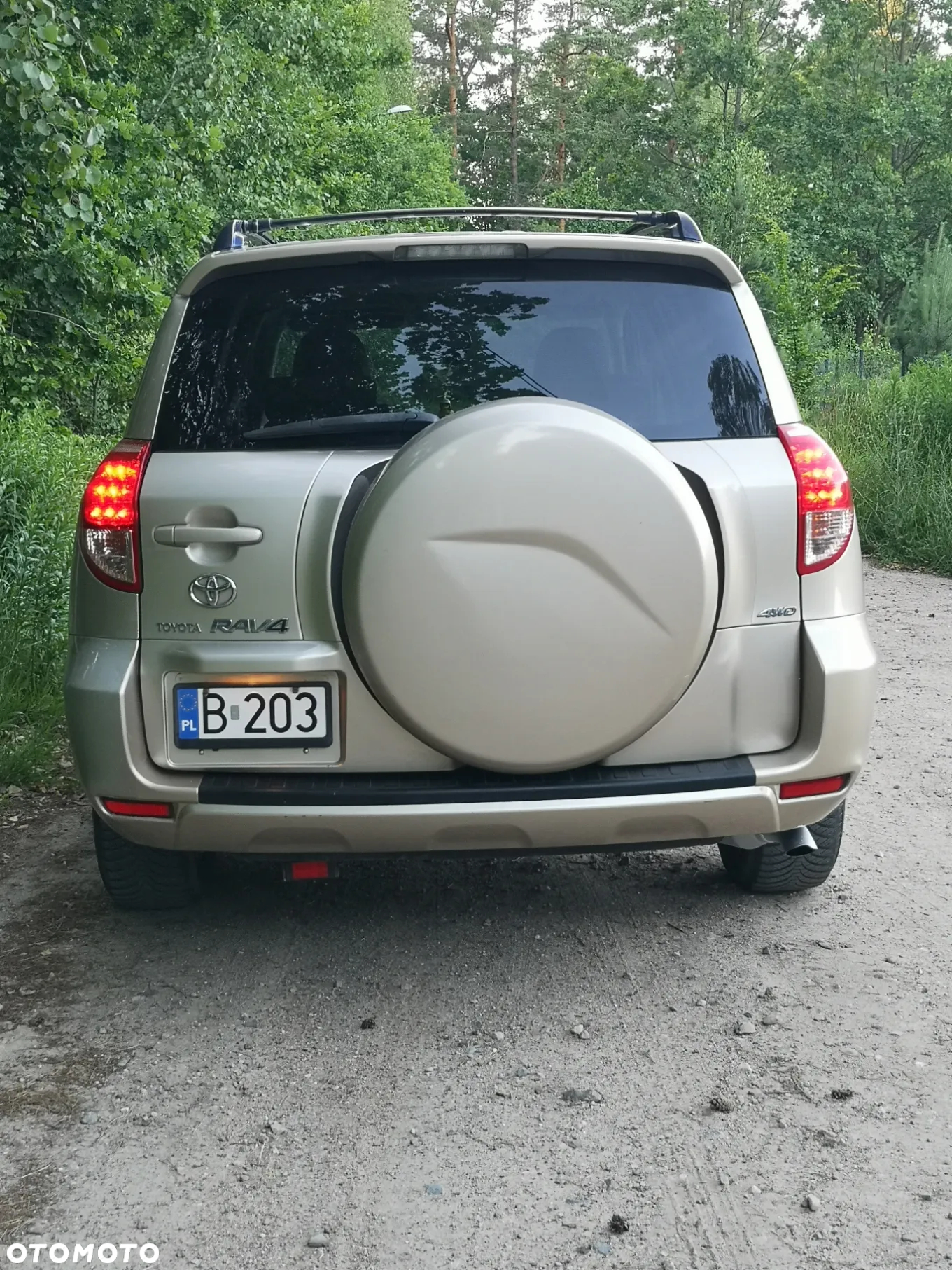 Toyota RAV4 - 2