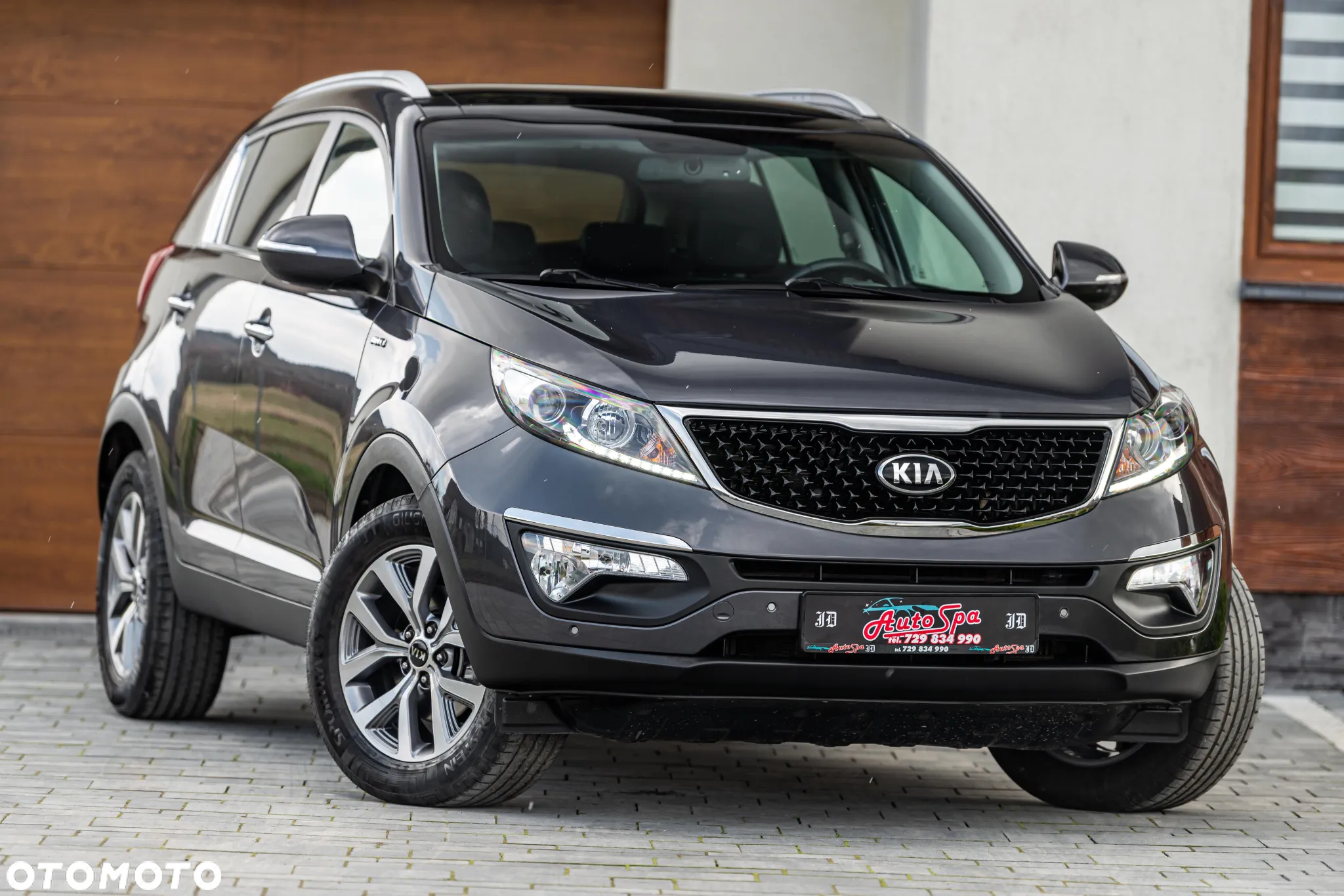Kia Sportage 2.0 CRDI 4WD Automatik Vision - 2