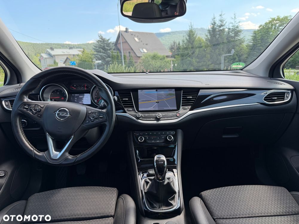 Opel Astra 1.4 T Dynamic S&S - 25