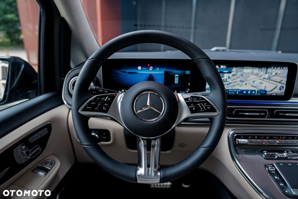 Mercedes-Benz Klasa V 300 d 4-Matic 9G-Tronic Exclusive (d³ugi) - 30