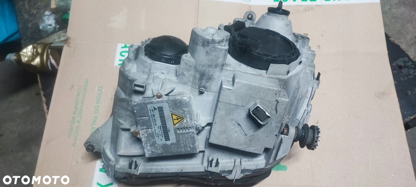 LAMPA PRAWA XENON MERCEDES W203 A2038201261 STAN BDB KOMPLETNA - 6