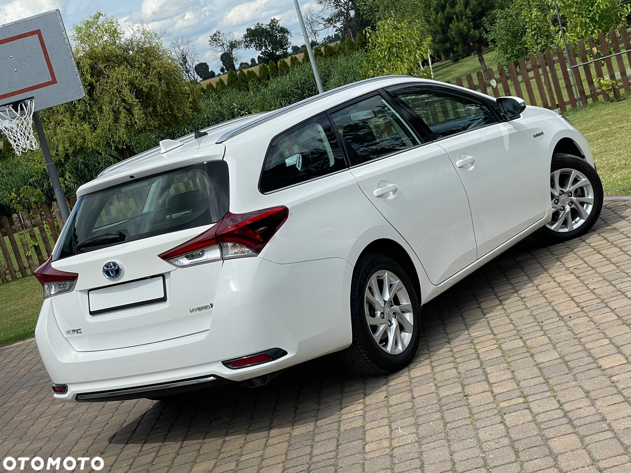 Toyota Auris - 2