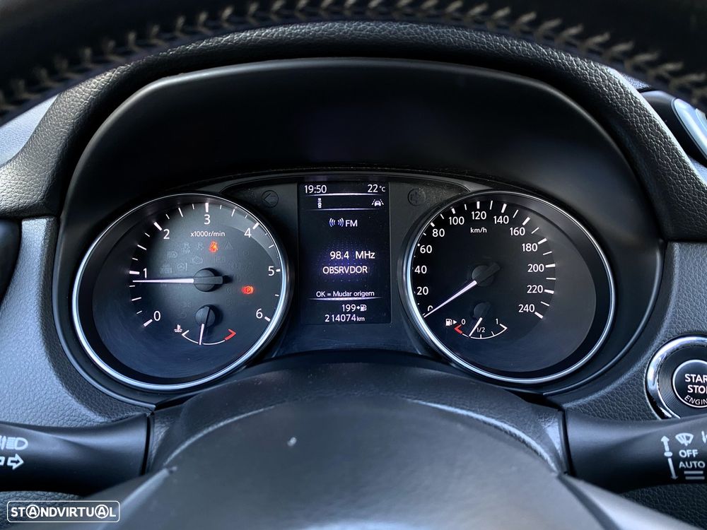 Nissan Qashqai 1.5 dCi N-Connecta 18 - 24