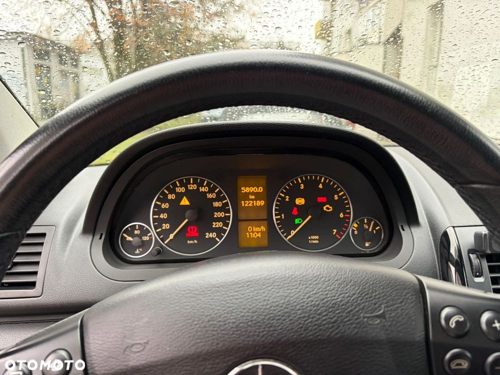 Mercedes-Benz Klasa A 160 BlueEFFICIENCY - 13