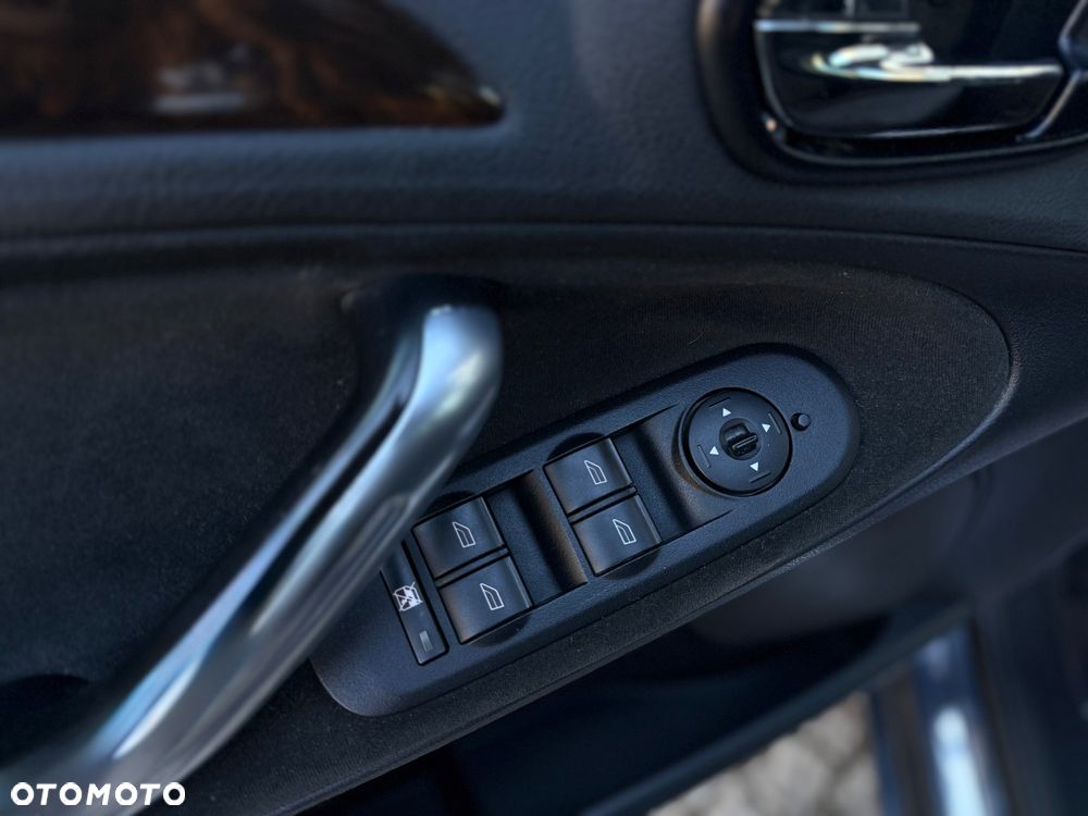 Ford Galaxy 2.0 TDCi DPF Titanium - 18