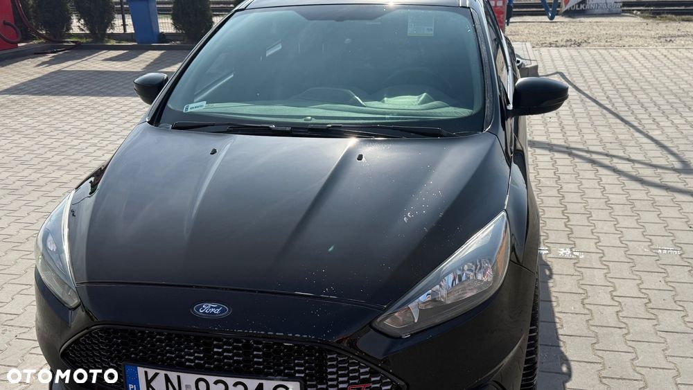 Ford Focus 2.0 EcoBoost ST - 10