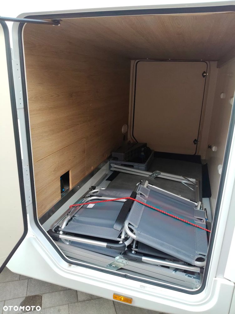 Ford Transit - 22