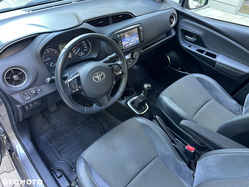 Toyota Yaris 1.5 Selection - 12