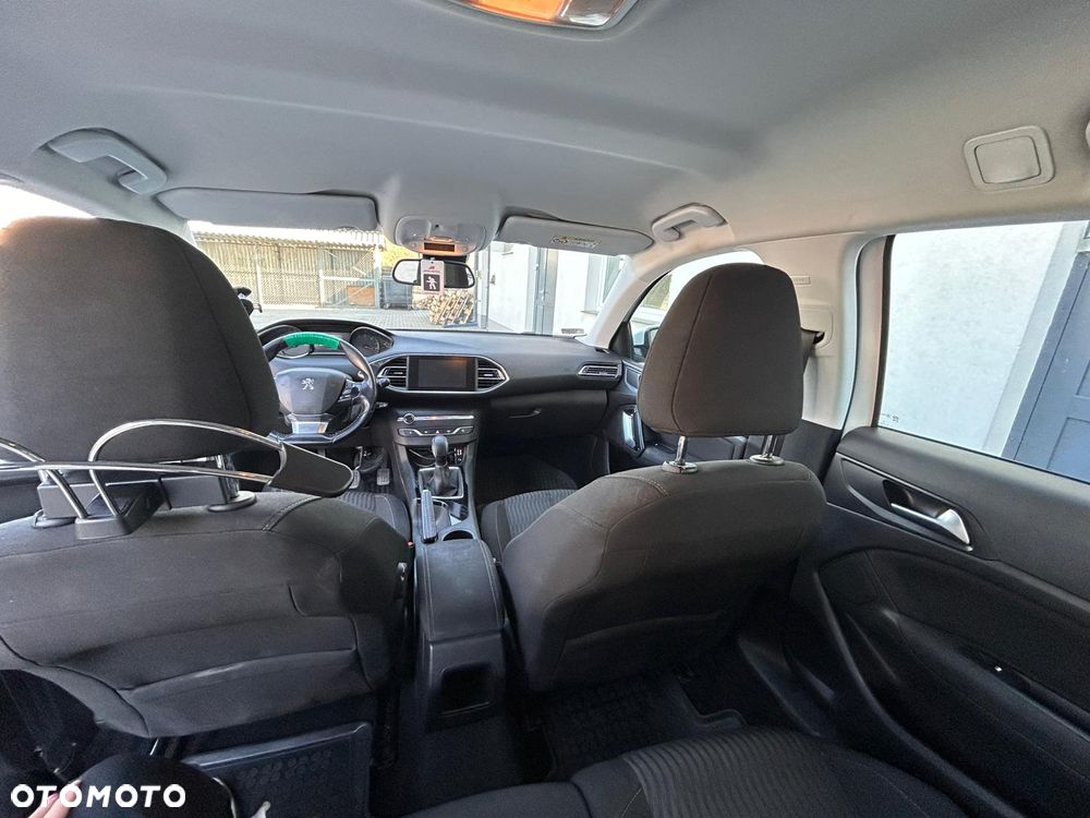 Peugeot 308 1.6 BlueHDi Active S&S - 16