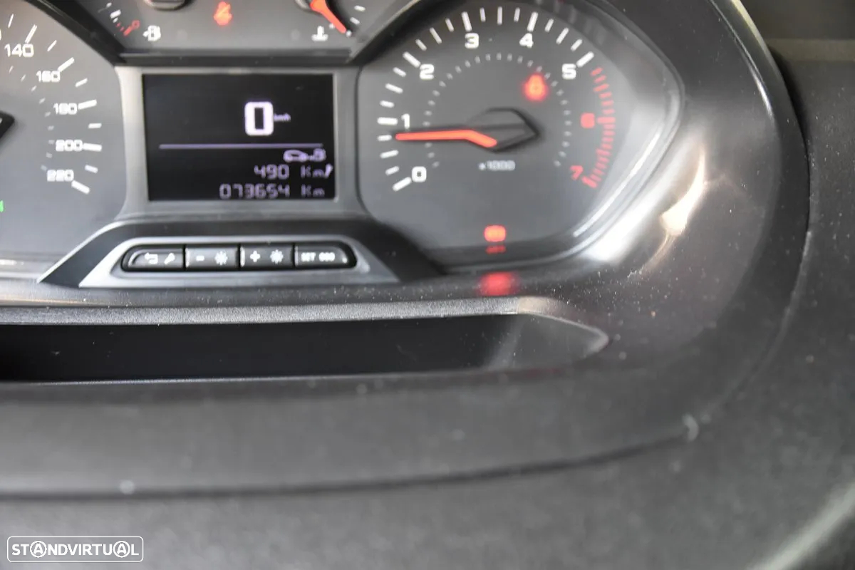 Peugeot Partner 1.5 BlueHdi Pre.St.Plus - 22
