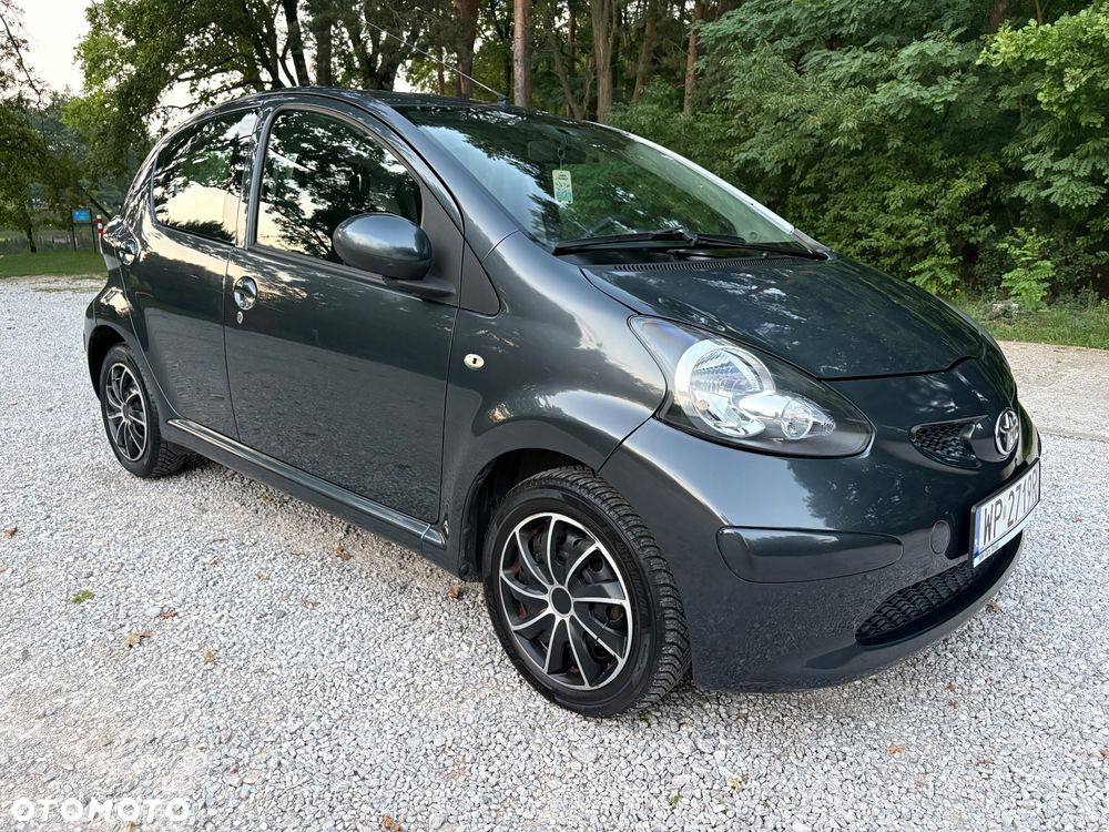 Toyota Aygo 1.0 VVT-i Sol EU5 - 10