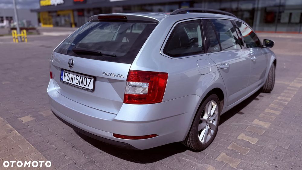 Skoda Octavia 1.6 TDI Style - 8