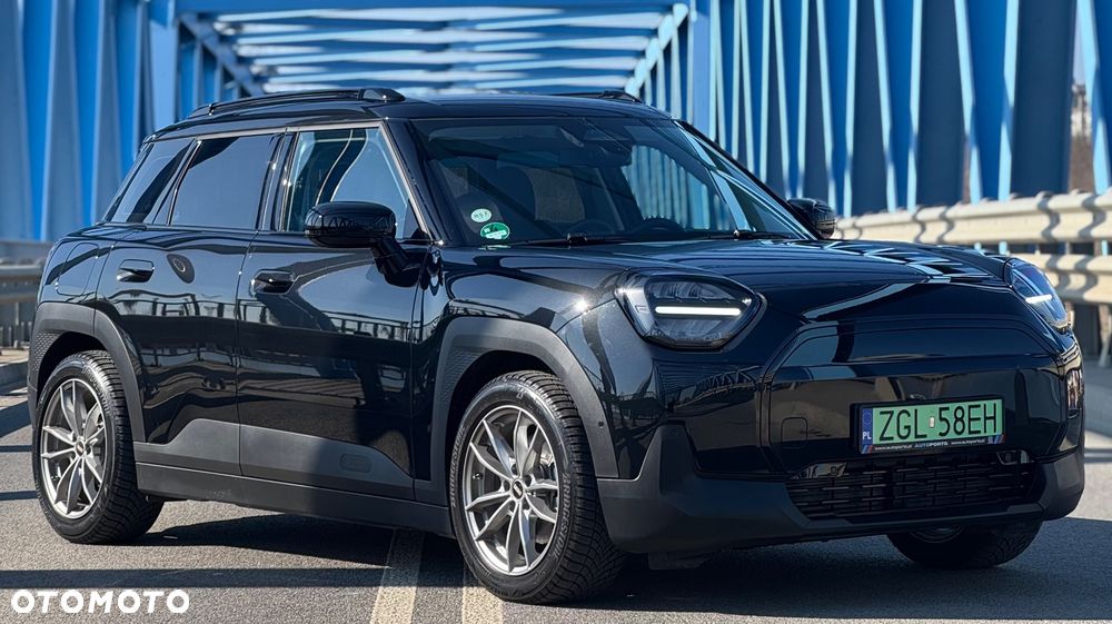 MINI Aceman E Essential Trim - 6