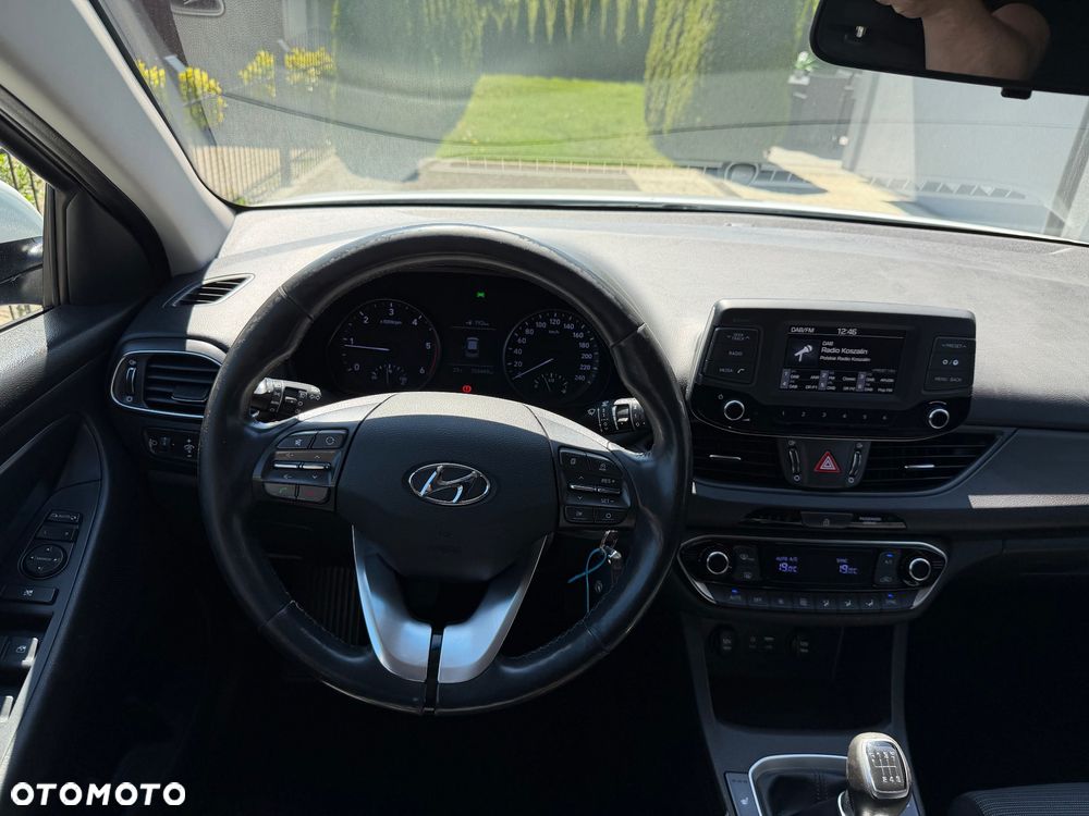 Hyundai i30 1.6 CRDI Select - 9